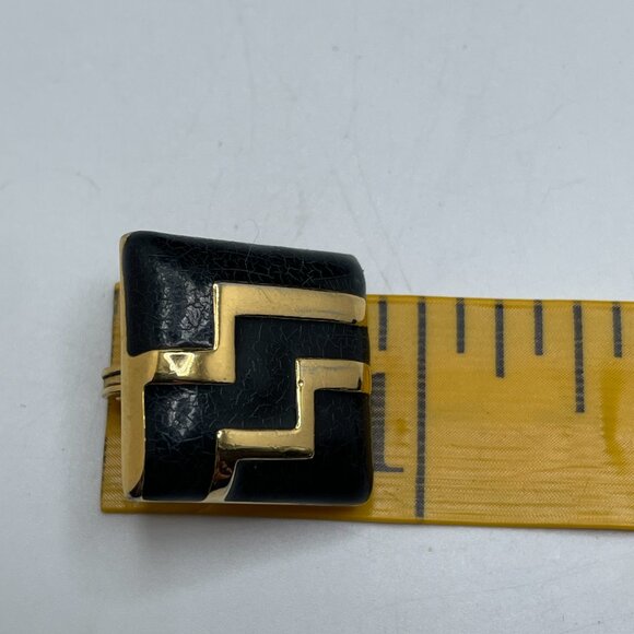 Monet Clip On Earrings - Picture 4 of 5